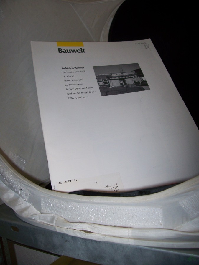 Artikelbild 1 des Artikels “25/1990 Endstation Wohnen “