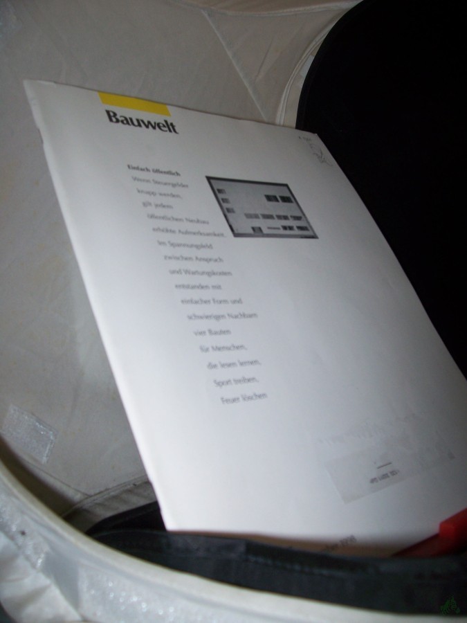 Artikelbild 1 des Artikels “47/1998 einfach öffentlich “