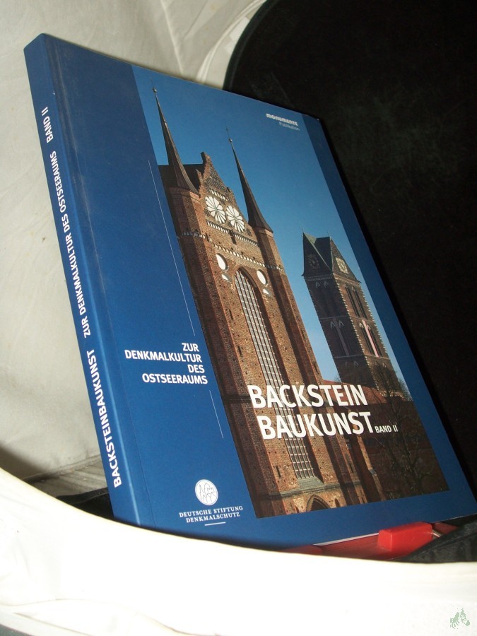 Artikelbild 1 des Artikels “Backsteinbaukunst Teil: Bd. 2., Tagung vom 6. und 7. September 2007: Vielfalt Backstein - über Grenzen hinweg, Tagung vom 4. und 5. September 2008: Gotik und Neugotik “