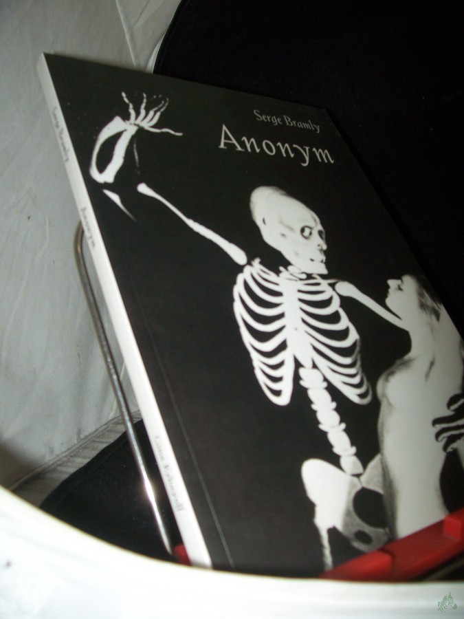 Product image 1 of the product “Anonym ”