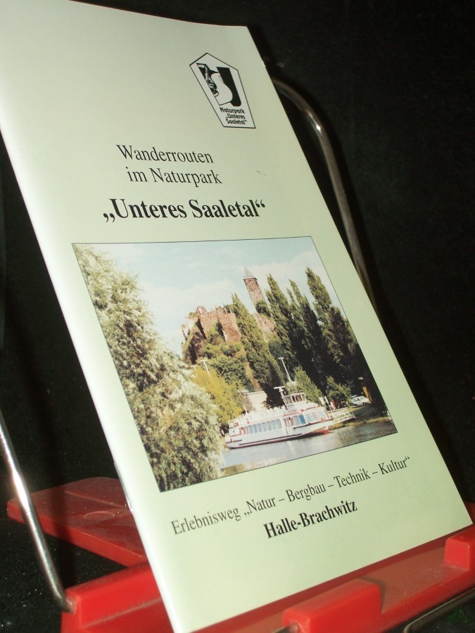 Product image 1 of the product “Wanderrouten im Naturpark 