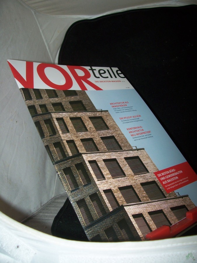 Artikelbild 1 des Artikels “2/2012 Die besten Büro und Gewerbebauten aus Backstein “