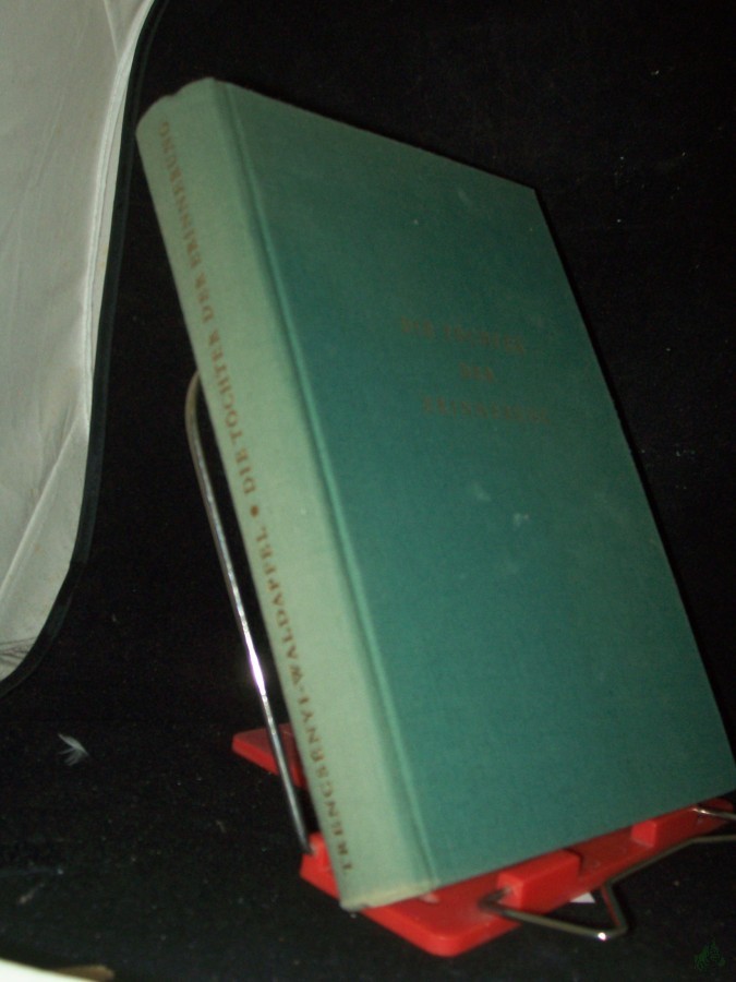 Artikelbild 1 des Artikels “Die Töchter der Erinnerung : Götter- u. Heldensagen d. Griechen u. Römer mit e. Ausblick auf d. vergleichende Mythologie / Imre Trencsényi-Waldapfel. [Aus d. Ungar. übers. von Mirza Schüching] “
