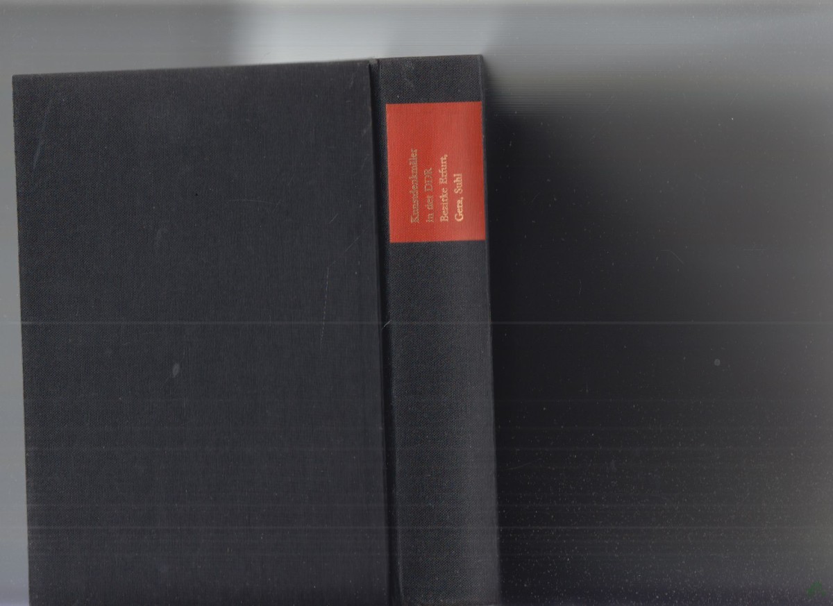 Artikelbild 1 des Artikels “Deutsche Kunstdenkmäler Teil: Bezirke Erfurt, Gera, Suhl / Erl. und Bildausw. von Helga Möbius. Aufn. von Klaus G. Beyer “