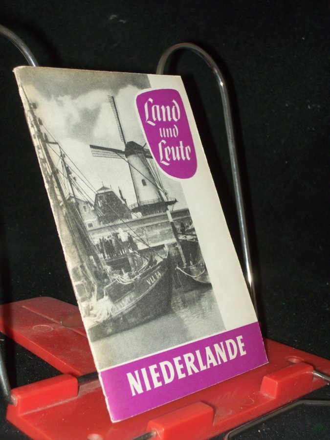 Product image 1 of the product “Land und Leute Niederlande / Jürgen Peterwald ”