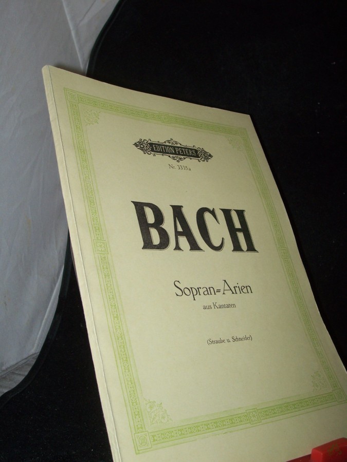 Artikelbild 1 des Artikels “Fünfzehn Arien für eine Sopranstimme aus Kantaten / Johann Sebastian Bach. Ausgew. v. K. Straube. Mit Vorbemerkg hrsg. v. M. Schneider “