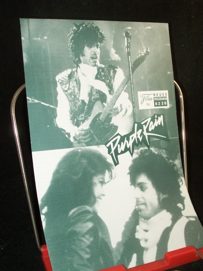 Product image 1 of the product “Nr. 8228, 1985, Purple Rain ”