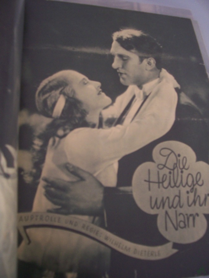 Product image 1 of the product “Die Heilige und ihr Narr ”