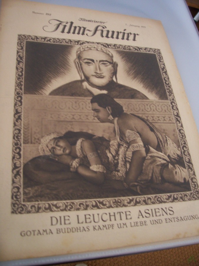 Artikelbild 1 des Artikels “Nummer 282, 1925, Die Leuchte Asiens “