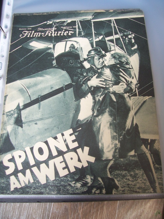 Product image 1 of the product “Nummer 1949, 1933, Spione am Werk ”