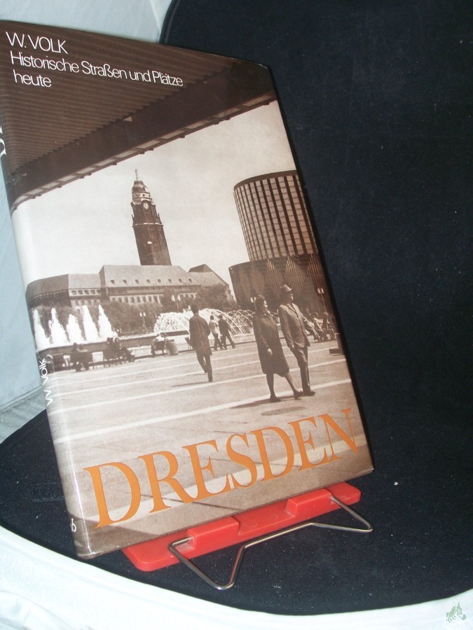 Artikelbild 1 des Artikels “Dresden / Waltraud Volk. [Mit 3 Beil. von Karl Sommerer]. Bauakademie der DDR, Institut für Städtebau und Architektur “