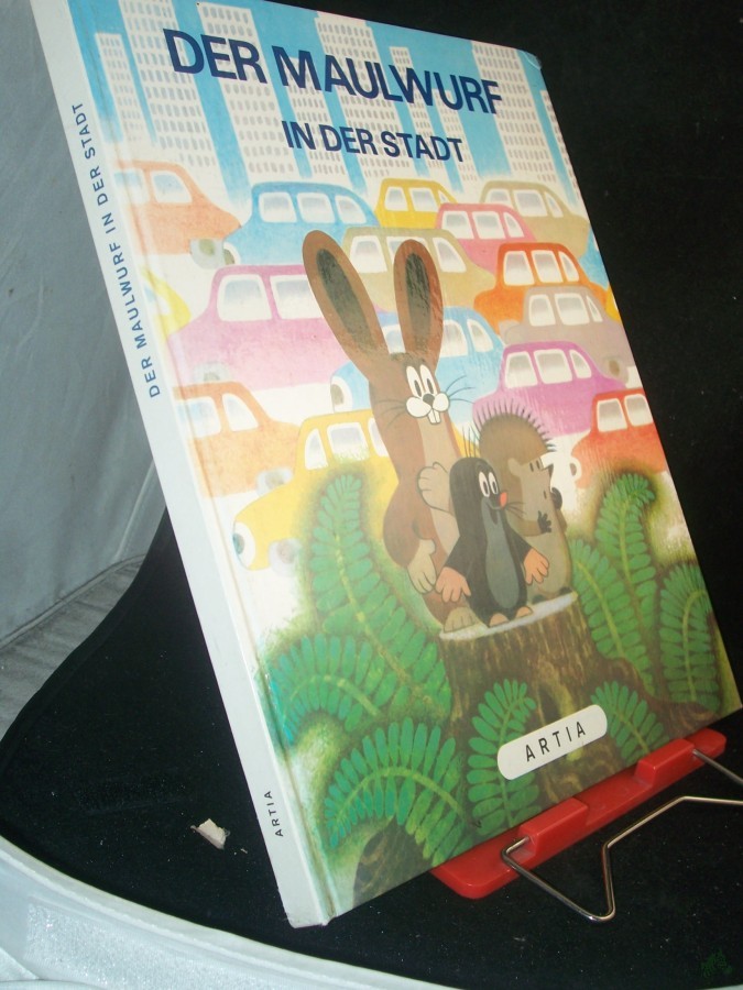 Artikelbild 1 des Artikels “Der Maulwurf in der Stadt / Ill. von Z. Miler. [Text von J. A. Novotný. Ins Dt. von Anneliese B?ezinová] “