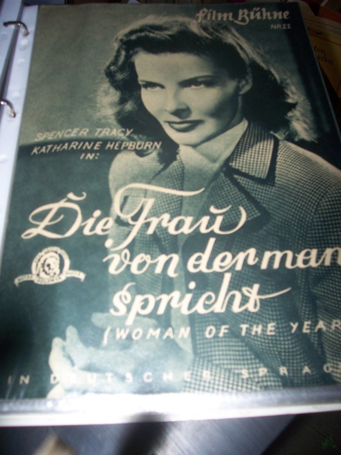 Product image 1 of the product “Nr. 22, Die Frau von der man spricht (woman of the year) ”