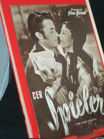Product image of the product “Nr. 3175 Der Spieler ”
