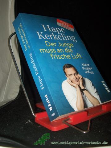 Artikelbild des Artikels “Der Junge muss an die frische Luft : meine Kindheit und ich / Hape Kerkeling “