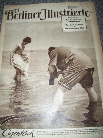 Product image of the product “30/1955 EIGENTLICH WOLLTE DER REPORTER KIESLING BEIM TENNISTURNIER ZINNOWITZ FOTOGRAFIEREN ”