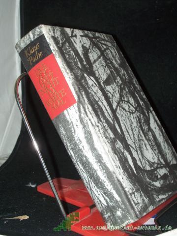 Product image of the product “Der Zug hält nicht im Wartesaal : Roman / Klaus Poche ”