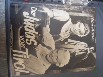 Product image of the product “Nummer 1999, 1933, Der Judas von Tirol ”