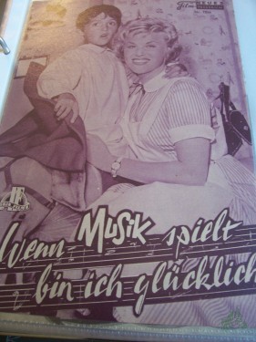 Artikelbild des Artikels “Nr. 1266 Wenn Musik spielt bin ich glücklich “