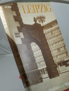 Artikelbild des Artikels “Leipzig / Waltraud Volk, Historische Straßen und Plätze. - “