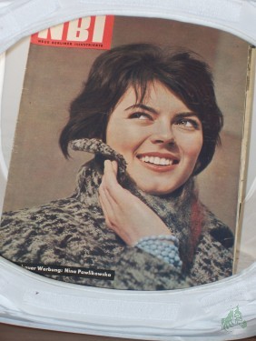 Artikelbild des Artikels “Nr. 13/1961 Warschauer Werbung : Nina Pawlikowska “