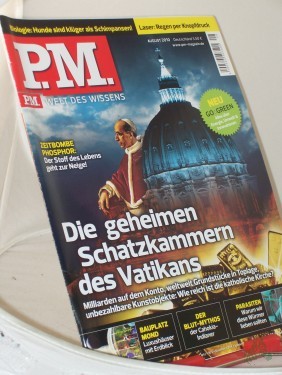 Artikelbild des Artikels “8/2010, Die geheimen Schatzkammern des Vatikan, wie reich ist die katholische Kirche “