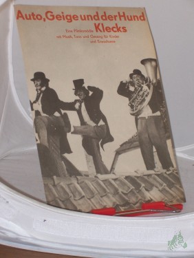 Artikelbild des Artikels “Auto, Geige und der Hund Klecks “