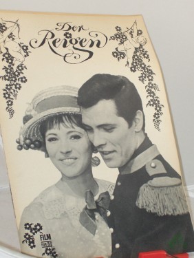 Artikelbild des Artikels “8/71, Der Reigen “