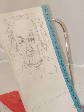 Product image of the product “Führer durch die Gerhart Hauptmann-Gedächtnisstätte Kloster auf Hiddensee : Zugleich e. Einf. in Wesen u. Werk d. Dichters / Gustav Erdmann. Bilder: Karl Ebbinghaus u.a. ”