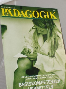 Artikelbild des Artikels “4/2001, Basiskompetenzen vermitteln “