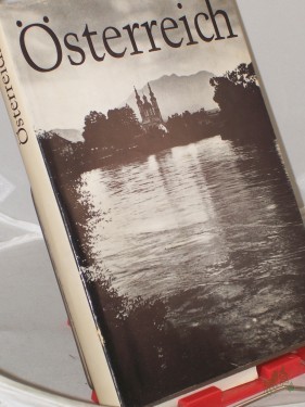 Artikelbild des Artikels “Österreich : 240 Bilder / Einl. u. Erl. d. Bilder von Karl Ziak “