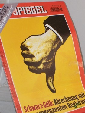 Product image of the product “26/2011, Schwarz-Gelb ”