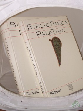 Product image of the product “Bibliotheca Palatina. -2 Bände, Bildband und der Textband. / In Zusammenarbeit mit Vera Trost ; Markus Weis ”
