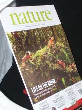 Artikelbild des Artikels “Vol. 516, No. 7530, Dezember 2014, Life on the Brink “