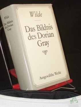 Artikelbild des Artikels “Das Bildnis des Dorian Gray : ausgew. Werke / Oscar Wilde. Aus d. Engl. von Christine Hoeppener u. Alice Seiffert. Illustrationen von Lucian Zabel ; Heinrich Vogeler “