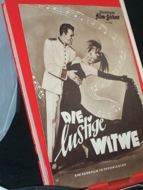 Artikelbild des Artikels “Nr. 2026 Die lustige Witwe “