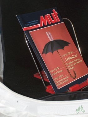 Artikelbild des Artikels “11/2002, Leitkultur “