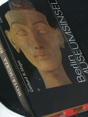 Artikelbild des Artikels “Berlin, Museumsinsel / Bildautor: Gerhard Murza. Hrsg.: Gerhard R. Meyer “