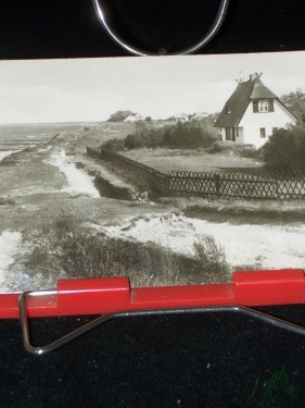 Artikelbild des Artikels “Ostseebad AHRENSHOOP, Neue Häuser an der Steilküste, Foto Fritz Wegscheider “