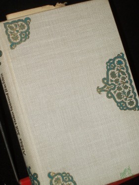 Artikelbild des Artikels “Seit vielen tausend Nächten brennt die Lampe : Roman / Kwadscha Achmed Abbas. [Autor. Übers. v. Else Stikken] “