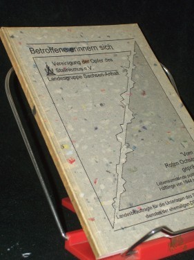 Artikelbild des Artikels “Vom Roten Ochsen geprägt / [Hrsg.: Landesbeauftragte für die Unterlagen des Staatssicherheitsdienstes der Ehemaligen DDR in Sachsen-Anhalt] “