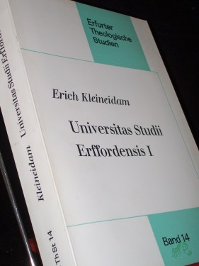 Artikelbild des Artikels “Kleineidam, Erich: Universitas studii Erffordensis Teil 1., Spätmittelalter 1392 - 1460 “