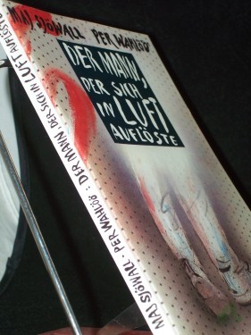 Artikelbild des Artikels “Der Mann, der sich in Luft auflöste : Kriminalroman / Maj Sjöwall ; Per Wahlöö “