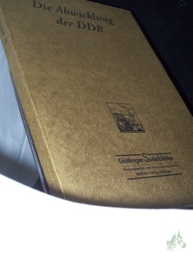 Artikelbild des Artikels “Die Abwicklung der DDR / hrsg. von Heinz Ludwig Arnold und Frauke Meyer-Gosau “