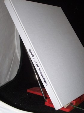 Artikelbild des Artikels “Weltausstellung der Photographie Teil: [1]., 555 Photos von 264 Photographen aus 30 Ländern zu d. Thema Was ist der Mensch? “