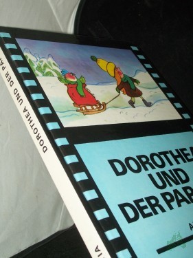 Product image of the product “Dorothea und der Papagei / Ill. von Jiri Kalousek. [Nach e. Idee von Bo?ena Mo?i?ová u. Alena Munková geschrieben von Svatopluk, Hrn?í?. Ins Dt. übertr. von Verena Flick] ”