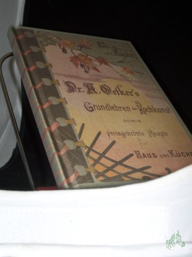 Artikelbild des Artikels “[Grundlehren der Kochkunst sowie preisgekrönte Rezepte für Haus und Küche] Dr. A. Oetkers Grundlehren der Kochkunst sowie preisgekrönte Rezepte für Haus und Küche “