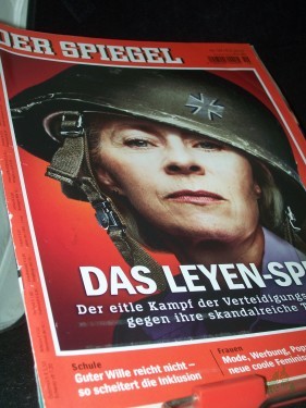 Product image of the product “19/2017, Das Leyen Spiel ”