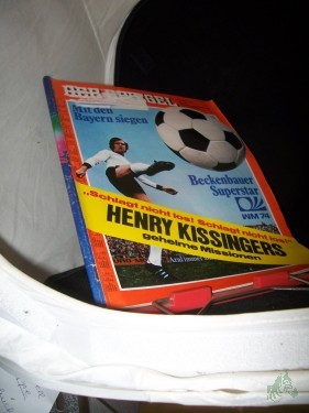 Artikelbild des Artikels “24/1974, Mit den Bayern siegen, Beckenbauer Superstar “