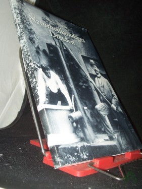 Product image of the product “Naturheilkundiges Dresden : anlässlich des 12. Elbhangfestes 